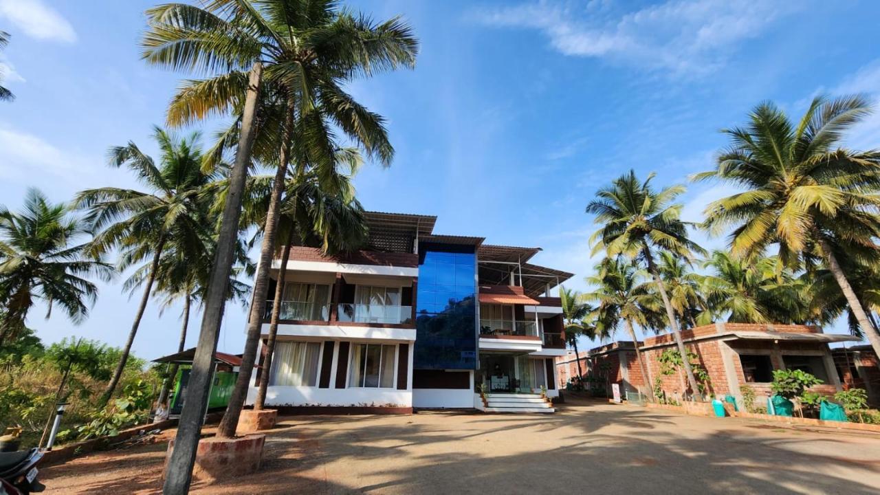 Coastal Bay Beach Resort Harnai Exterior photo